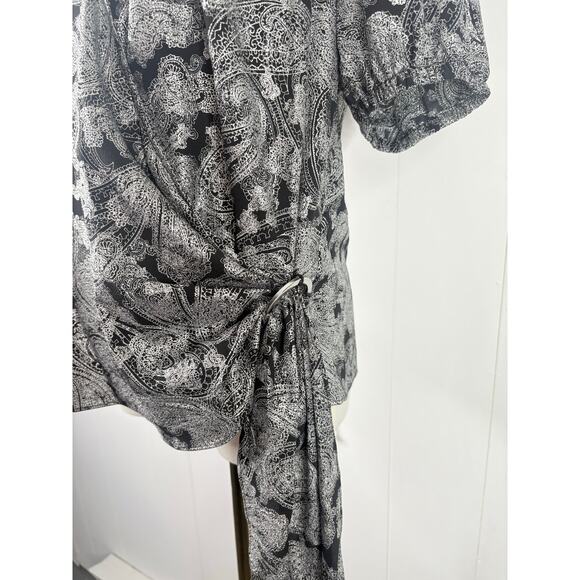 NWT Michael Kors Womens Foil Paisley Wrap Top Size Medium Black Silver - Picture 8 of 15